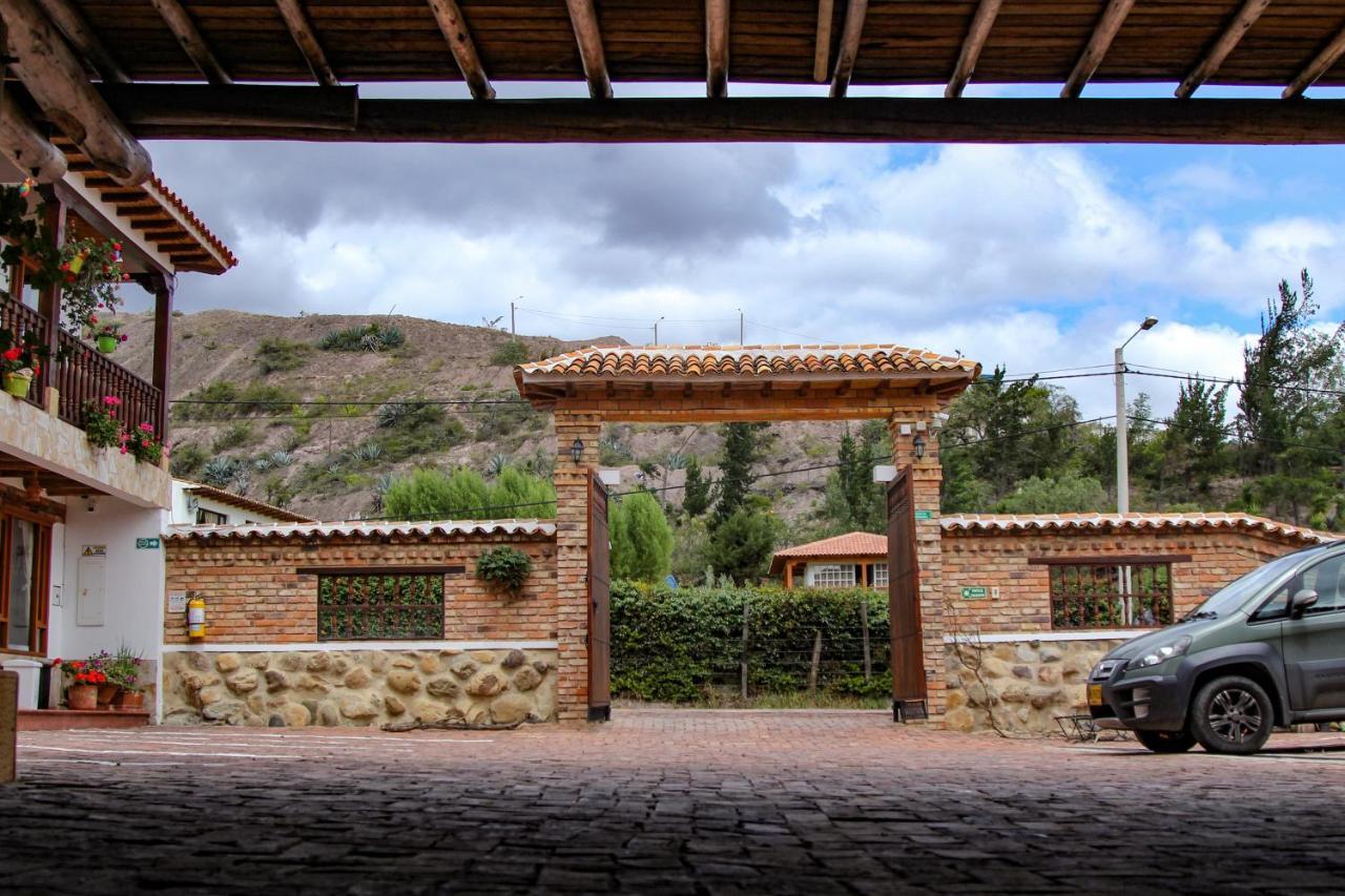 Hotel Villa Alegria Sachica Exterior photo
